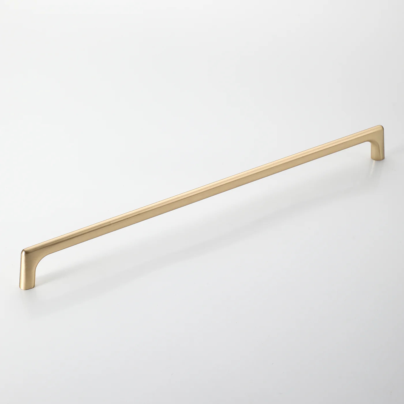 Darwin Handle 224mm - Brushed Brass