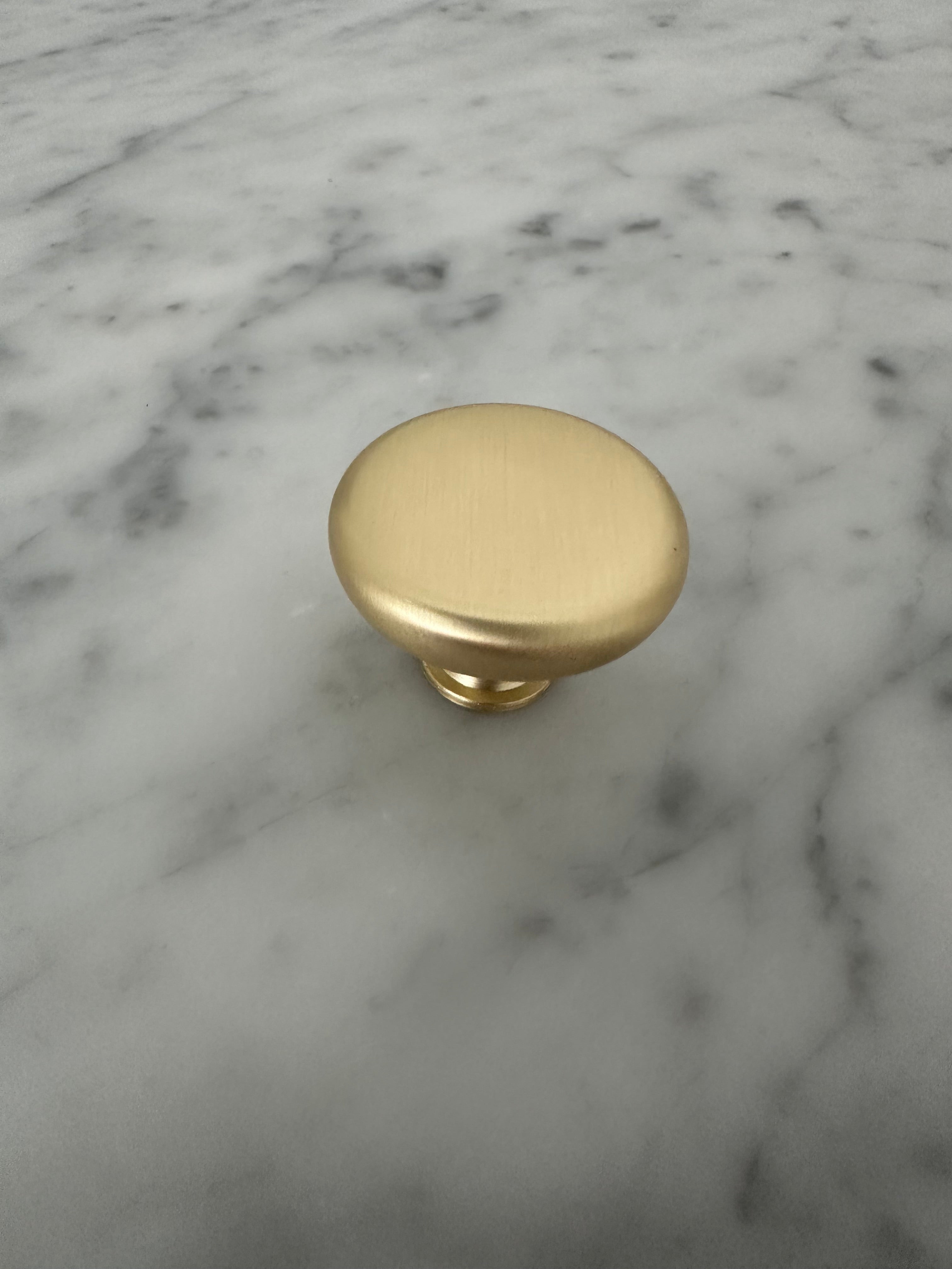 Melbourne Kitchen Handle Knob